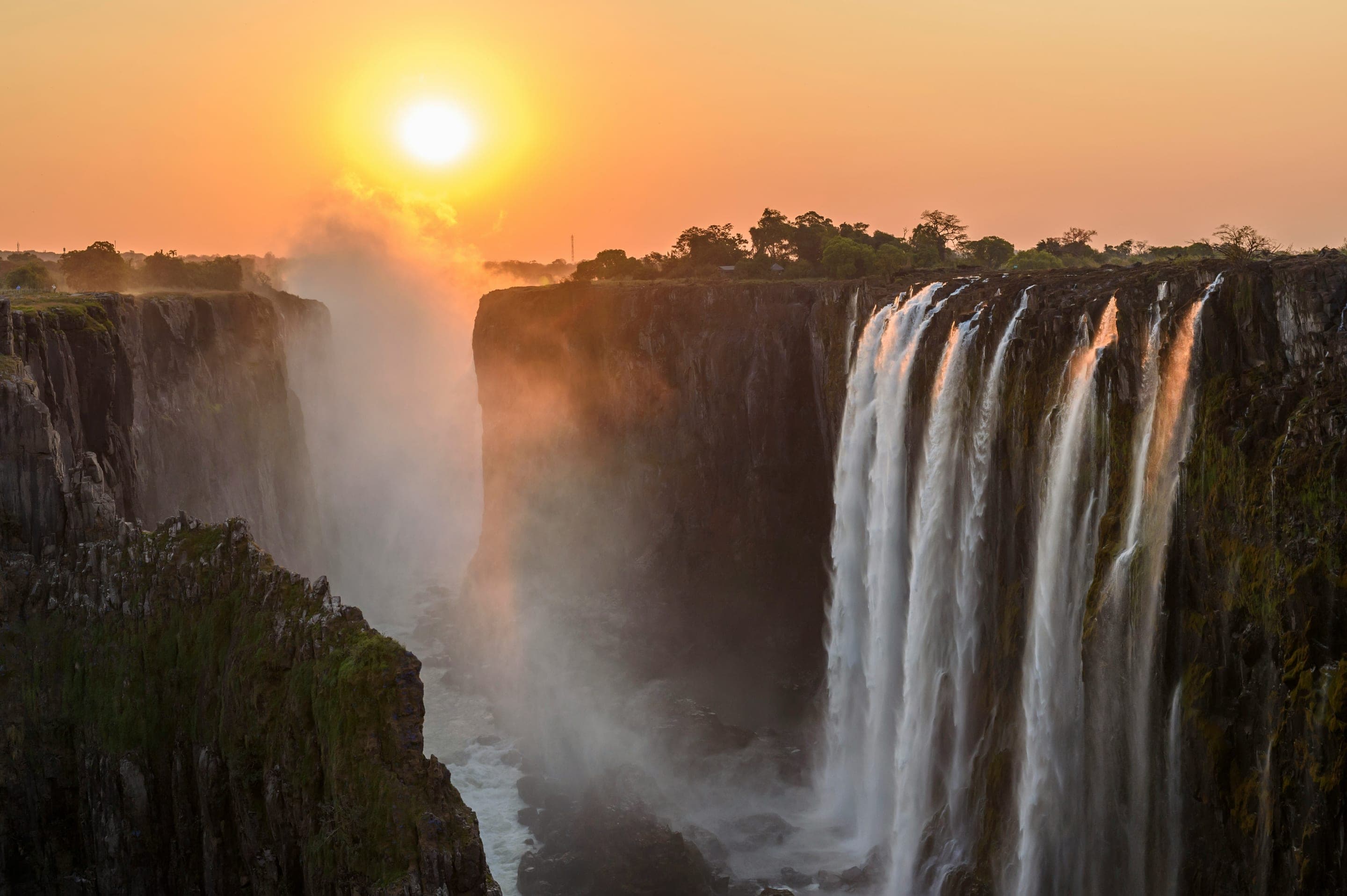 Victoria Falls, Zâmbia e Zimbábue